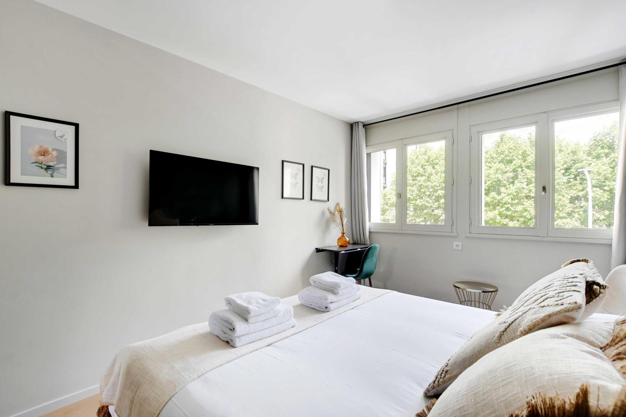 Green Suites Residence Meudon Velizy Bagian luar foto